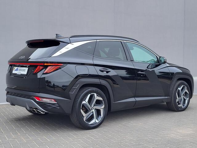 Hyundai TUCSON 1.6 T-GDI PHEV Premium Sky 4WD Automaat / Dealer onderhouden / Afneembare trekhaak (1.350 kg) / Panoramadak / 360° camera / Krell Audio / Stuur,- achterbank,- en voorstoelverwarming / Geventileerde voorstoelen / Android Auto / Apple Carplay