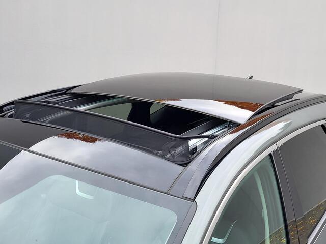 Hyundai TUCSON 1.6 T-GDI PHEV Premium Sky 4WD Automaat / Dealer onderhouden / Afneembare trekhaak (1.350 kg) / Panoramadak / 360° camera / Krell Audio / Stuur,- achterbank,- en voorstoelverwarming / Geventileerde voorstoelen / Android Auto / Apple Carplay