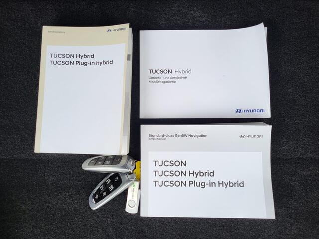 Hyundai TUCSON 1.6 T-GDI PHEV Premium Sky 4WD Automaat / Dealer onderhouden / Afneembare trekhaak (1.350 kg) / Panoramadak / 360° camera / Krell Audio / Stuur,- achterbank,- en voorstoelverwarming / Geventileerde voorstoelen / Android Auto / Apple Carplay