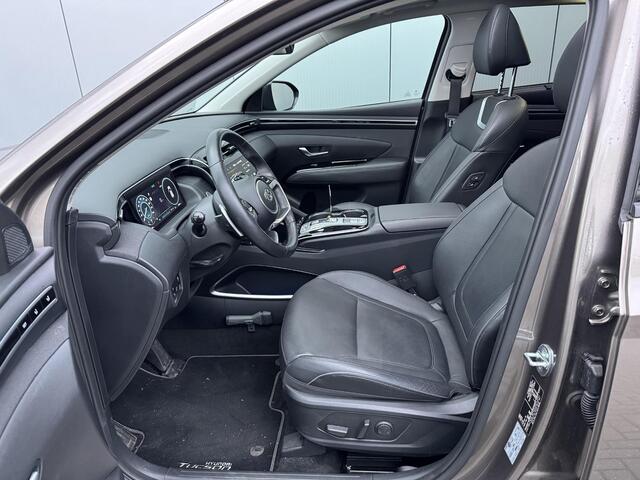 Hyundai TUCSON 1.6 T-GDI HEV Premium Sky Eerste eigenaar/ Dealer onderhouden / Glazen schuif- en kanteldak / Trekgewicht 1650 Kg/ Trekhaak / Elektrische achterklep / Adaptief cruise control / Stuur- en Stoelverwarming / Stoelventilatie /