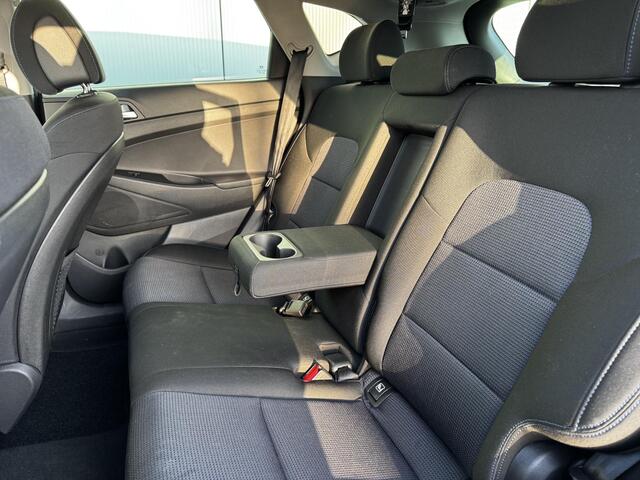 Hyundai TUCSON 1.6 GDi Anniversary Edition / Climate Control / Cruise Control / Navigatie / Trekhaak / Stoelverwarming /
