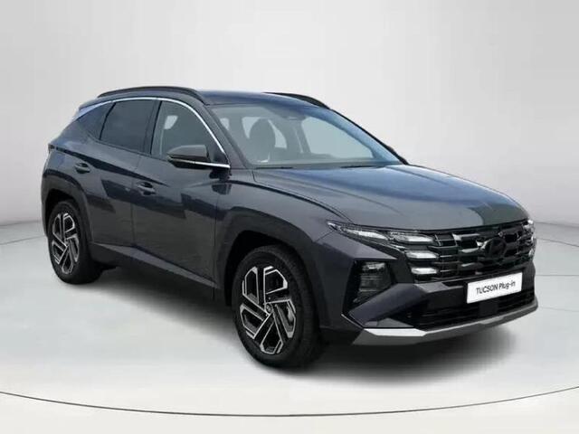 Hyundai TUCSON 1.6 T-GDI PHEV Premium | Uit voorraad leverbaar! | Stoel en stuurverwarming | 360 graden camera | elektrische achterklep | Elektrisch verstelbare bestuurderstoel incl. geheugen | 2e zitrij bankverwarming |