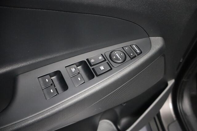 Hyundai TUCSON 1.6 GDi Go! | Geen import | Trekhaak | Camera