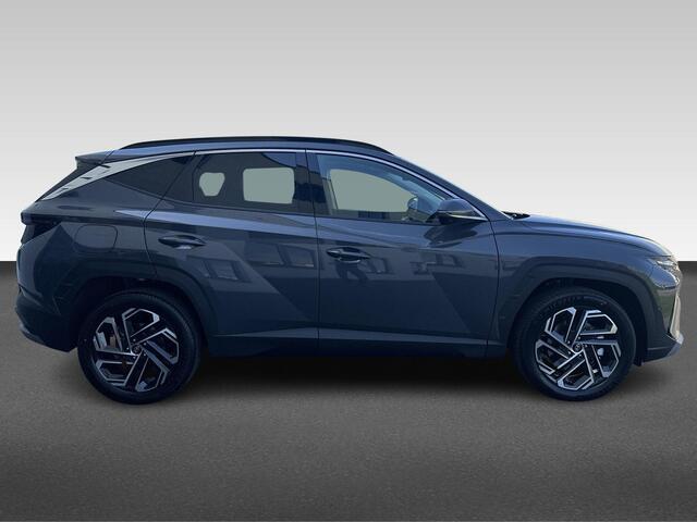 Hyundai TUCSON 1.6 T-GDI PHEV Premium Sky VAN: ¤54.090 VOOR: ¤51.590