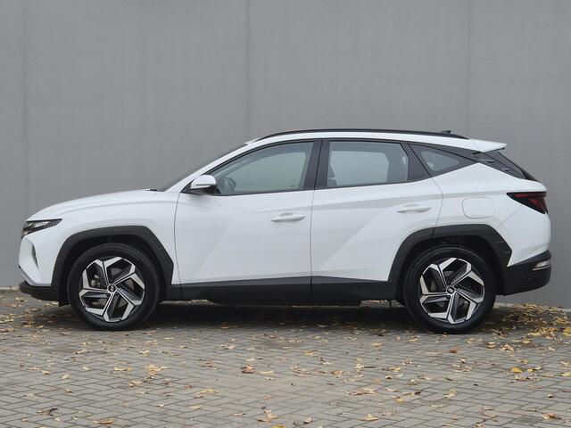 Hyundai TUCSON 1.6 T-GDI PHEV Plug-in Comfort 4WD Automaat / Trekgewicht 1350 kg / Apple Carplay Android Auto / Achteruitrijcamera / Navigatie / Adaptief CC / Stoelverwarming / Climate control / Parkeersensoren achter /