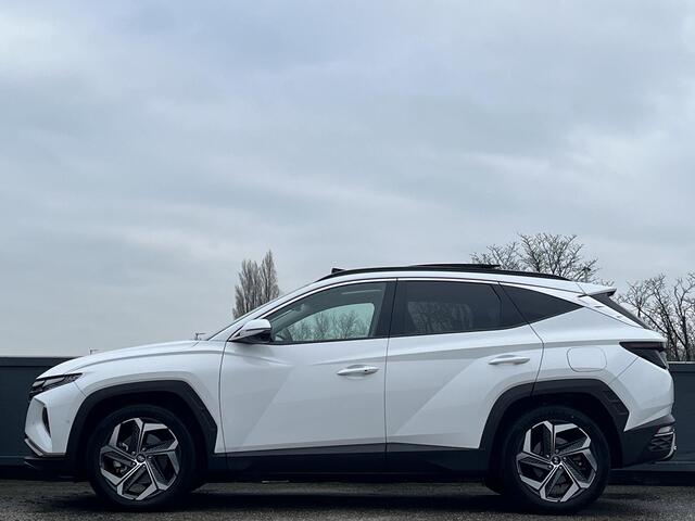 Hyundai TUCSON Premium Sky 1.6 T-GDI HEV 230pk | SCHUIFKANTELDAK | LEDEREN BEKLEDING | STOELVENTILATIE & VERWARMING | BLIND SPOT CAMERA | NED. AUTO |