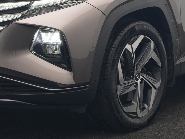 Hyundai TUCSON 1.6 T-GDI Premium 4WD PHEV 265pk Dealer O.H. | Trekhaak Afn. | Adaptive Cruise | 360 Camera | Krell Premium Sound | Lederen Sportstoelen Memory & Ventilatie | Keyless | Apple Carplay | Stoelen & Stuur Verwarmd | Navigatie | DAB | Plug In Hybrid