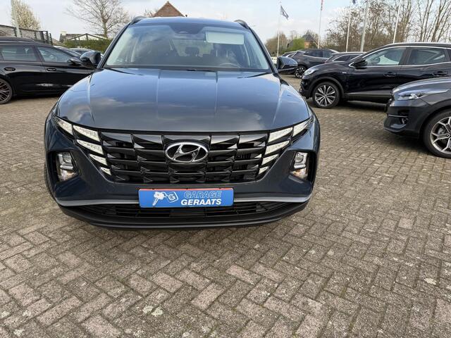 Hyundai TUCSON 1.6 T-GDI PHEV Comfort 4WD | Navigatie, Camera, Parkeersensoren, weinig km!