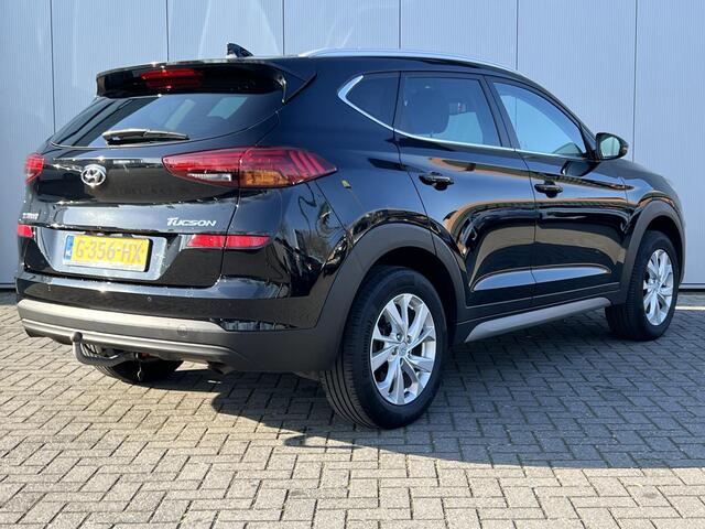 Hyundai TUCSON 1.6 GDI Comfort / Trekhaak 1400 kg / Navigatie / Stoel verwarming / Face lift /
