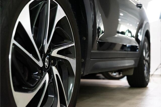 Hyundai TUCSON 1.6 T-GDI 177PK Automaat | Panoramadak | Leder | Camera | Cruise | 19"