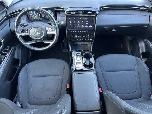 Hyundai TUCSON 1.6 T-GDI PHEV Comfort Smart 4WD / Parkeersensoren voor & achter / Achteruitrij Camera / All Season banden / Trekhaak / Apple carplay & Android Auto /