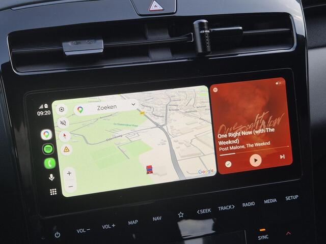 Hyundai TUCSON 1.6 T-GDI PHEV N Line 4WD Automaat / Accu SOH 100% / Dealer onderhouden / Fabrieksgarantie tot 01-2027 / Trekhaak afneembaar / EAER bereik 62 km bereik stad 74 km / Trekgewicht 1350 kg / Elektrische achterklep / Stuur- Stoel & Achterbankverwarming / Rondo