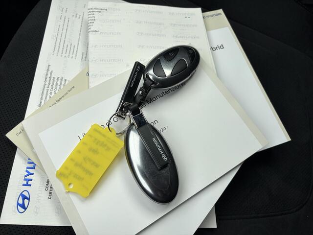 Hyundai TUCSON 1.6 T-GDI HEV N Line Automaat / 1e eigenaar / model 2025 / Stuur-, stoel- en achterbankverwarming / Stoelventilatie / Navigatie / Apple Carplay Android / 19" LM wielen /