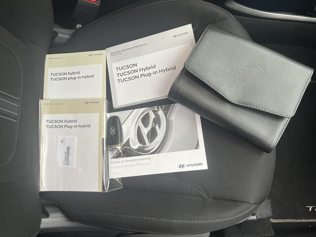 Hyundai TUCSON 1.6 T-GDI HEV Comfort / Stoelverwarming / Apple carplay & Android auto / Adaptieve cruise control / achteruitrij camera / NL Auto / 1650kg trekgewicht