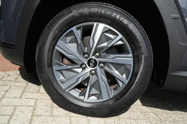 Hyundai TUCSON 1.6 T-GDI HEV Comfort 230pk Navigatie/Camera/Stoelverwarming