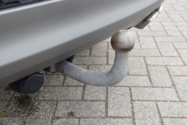 Hyundai TUCSON 1.6 T-GDi Premium 4WD Automaat | Trekhaak | Navigatie | Kantel/ Schuifdak | Stuur + Stoelverwarming | Camera | Leder |