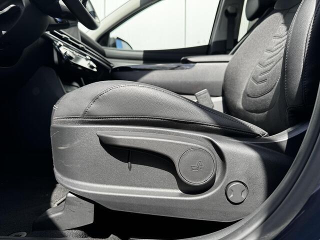 Hyundai TUCSON 1.6 T-GDI HEV Comfort Smart Automaat / 3-zone airco / Stoel en Stuur verwarming / 19" LM / Navigatie / Head up Display /