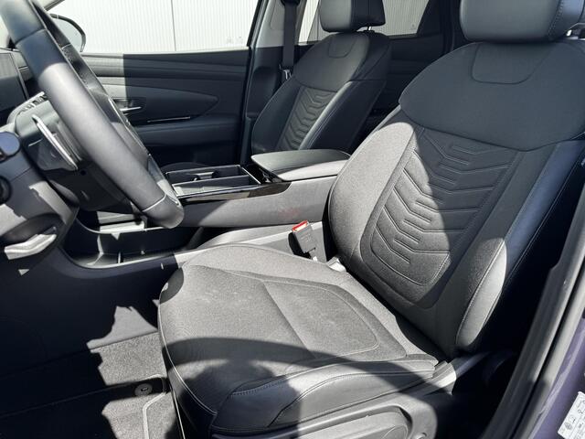 Hyundai TUCSON 1.6 T-GDI HEV Comfort Smart Automaat / 3-zone airco / Stoel en Stuur verwarming / 19" LM / Navigatie / Head up Display /