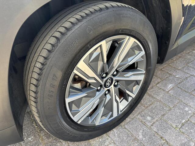 Hyundai TUCSON 1.6 T-GDI HEV i-Motion 230pk | Clima | Cruise | Camera | CarPlay