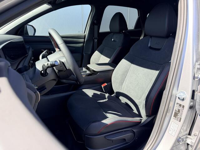 Hyundai TUCSON 1.6 T-GDI PHEV N Line Business / 2000 Voordeel / Stoelverwarming / Stuurverwarming / Climate Control / Adaptive Cruise Control / Achteruitrijcamera / Parkeersensoren Voor + Achter / KRELL Audio /