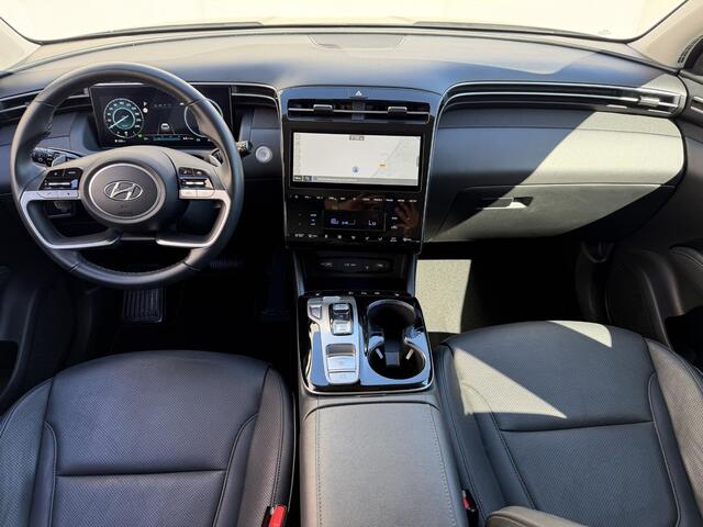 Hyundai TUCSON 1.6 T-GDI HEV Premium / Fabrieksgarantie tot 4-2028 / 8 jaar hybride batterij garantie / Navigatie / Elektr. Stoelen / Stoelverwarming / Lederen Bekleding / Camera / Krell Audio / Apple Carplay & Android Auto /