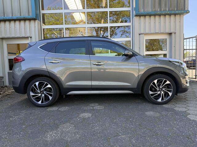 Hyundai TUCSON 1.6 T-GDI Premium / Panoramdak / lederen bekleding