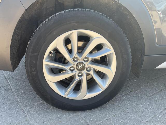 Hyundai TUCSON 1.6 GDi Comfort /Climate/Cruise/Navi/Camera/PDC v+a/Dodehoek det./