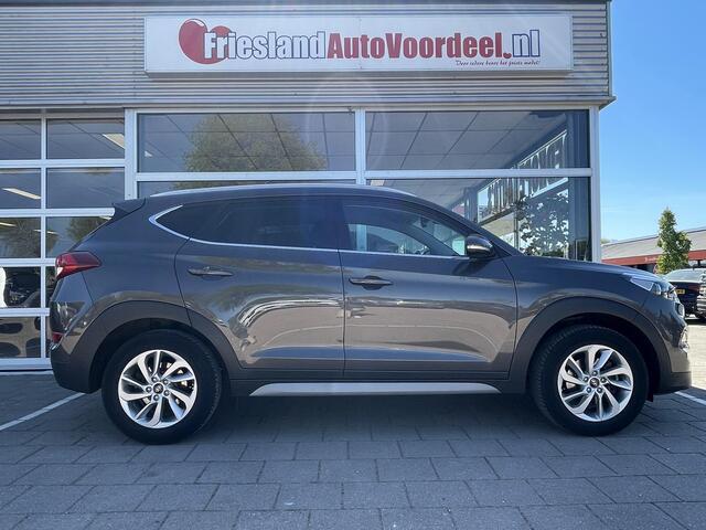Hyundai TUCSON 1.6 GDi Comfort /Climate/Cruise/Navi/Camera/PDC v+a/Dodehoek det./