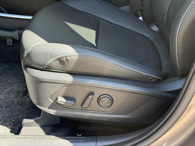 Hyundai TUCSON 1.6 T-GDI HEV Premium / Eerste Eigenaar / Elektrische Stoelen met Geheugen / Elektrische Achterklep / Stoel Verwarming+Verkoeling / Apple Carplay&Android Auto / 360º Camera / Stuur Verwarming / Lederen Bekleding /