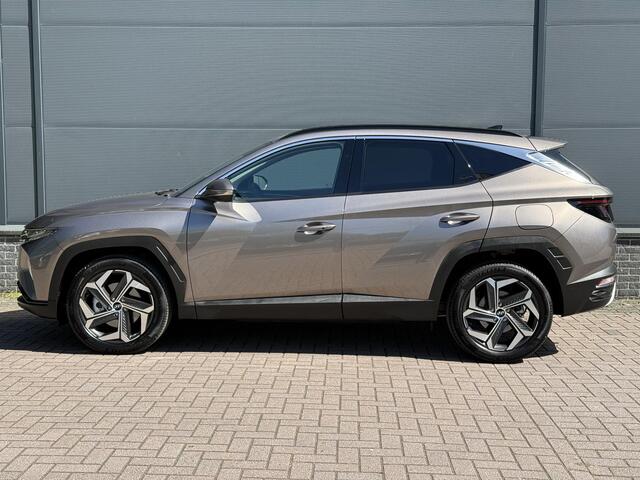 Hyundai TUCSON 1.6 T-GDI HEV Premium / Eerste Eigenaar / Elektrische Stoelen met Geheugen / Elektrische Achterklep / Stoel Verwarming+Verkoeling / Apple Carplay&Android Auto / 360º Camera / Stuur Verwarming / Lederen Bekleding /