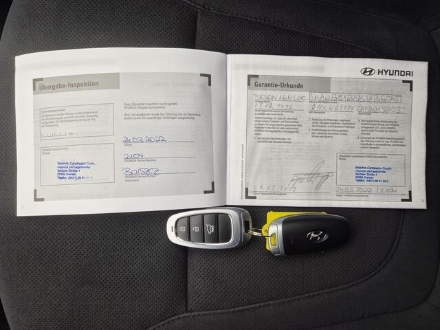 Hyundai TUCSON 1.6 T-GDI 4wd N Line Sky 4WD / Dealer onderhouden / Fabrieksgarantie tot 03-2027 / Trekhaak afneembaar / Panorama schuifdak / Trekgewicht 1650 kg / Navigatie / Apple Carplay Android / Elektrische achterklep / Stuur- Stoel & Achterbank verwarming / Rondomz