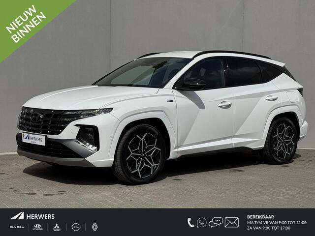 Hyundai TUCSON 1.6 T-GDI PHEV N Line 4WD / Automaat / Dealer onderhouden / Fabrieksgarantie tot 04-2028 / Trekgewicht 1350 kg / Elektrische achterklep / Stuur- Stoel & Achterbank verwarming / Adaptief cruise control / Rondomzicht camera / Stoelventilatie /