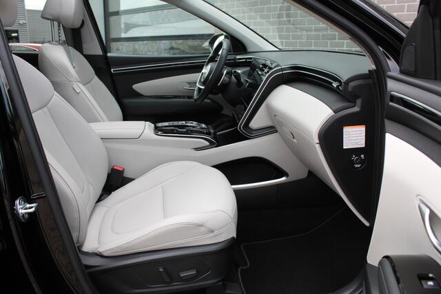 Hyundai TUCSON 1.6 T-GDI PHEV Premium Sky 4WD / Panoramadak / Trekhaak / N.A.P.