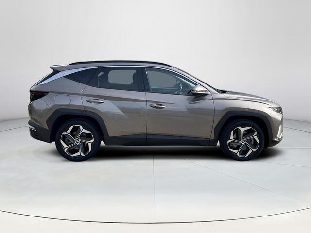 Hyundai TUCSON 1.6 T-GDI PHEV Comfort 4WD |Trekhaak Afneembaar | Stoelverwarming | Lederen Bekleding | Keyless | Android auto Apple Carplay | Navigatie | 19 Inch lichtmetalen velgen |