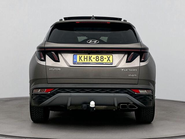 Hyundai TUCSON 1.6 T-GDI PHEV Premium Sky 4WD | Schuif kanteldak | Trekhaak 1350kg | Dodehoek detectie | Stoel verwarming & verkoeling | Navigatie |
