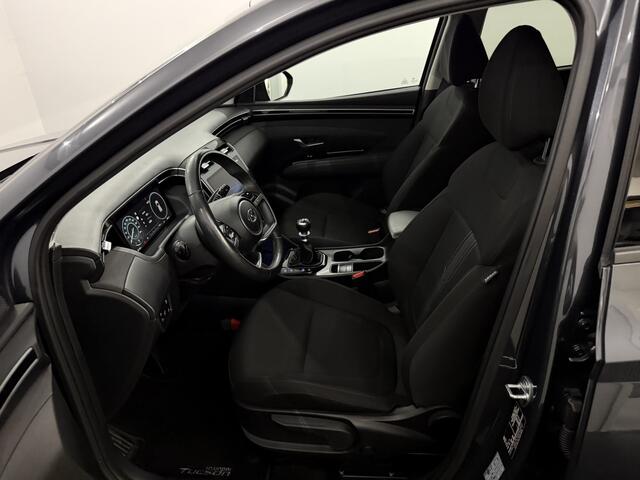 Hyundai TUCSON 1.6 T-GDI MHEV Comfort Smart Camera, Navi, Stoelverwarming, Keyless start, Elektrische achterklep, Rijstrook correctie, Cruise control, Virtual desk