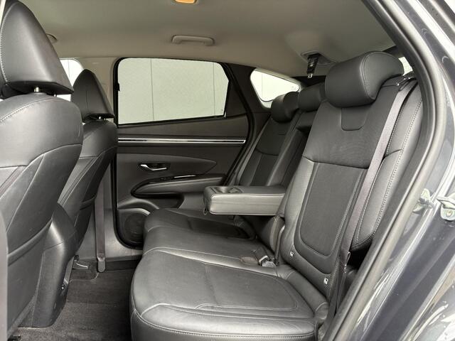 Hyundai TUCSON 1.6 T-GDI MHEV Comfort Smart / Android Auto/Apple Carplay / Lederen Bekleding / Navigatie / Climate Control / Camera / Cruise Control / Draadloze Telefoonlader / Elektrische Stoel / Stoelverwarming / Lane Assist / Krell Audio / DAB /