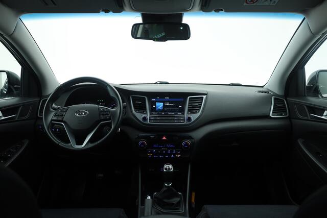 Hyundai TUCSON 1.6 GDi Comfort | Orgi NL | Trekhaak | All Seasons | 4x Stoelverw. | Navi | Camera + PDC | Cruise Ctrl.