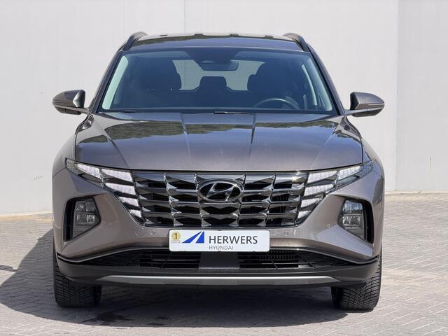 Hyundai TUCSON 1.6 T-GDI PHEV Comfort Smart 4WD / Navigatie / Camera / Adaptieve Cruise / Dodehoek Detectie / Stoel Verwarming / Stuurwiel Verwarming / Apple CarPlay & Andoid Auto / Elektr. Achterklep /
