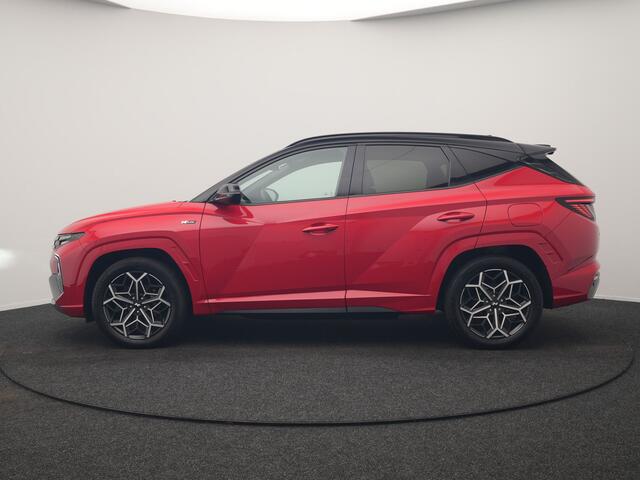 Hyundai TUCSON 1.6 T-GDI N Line 4WD PHEV 265pk Dealer O.H. | Adaptive Cruise | Camera | Alcantara Sportstoelen & Stuur Verwarmd | Krell Audio | Apple Carplay | Keyless | Blis | 19"L.M | Navigatie | DAB | Plug In Hybrid |