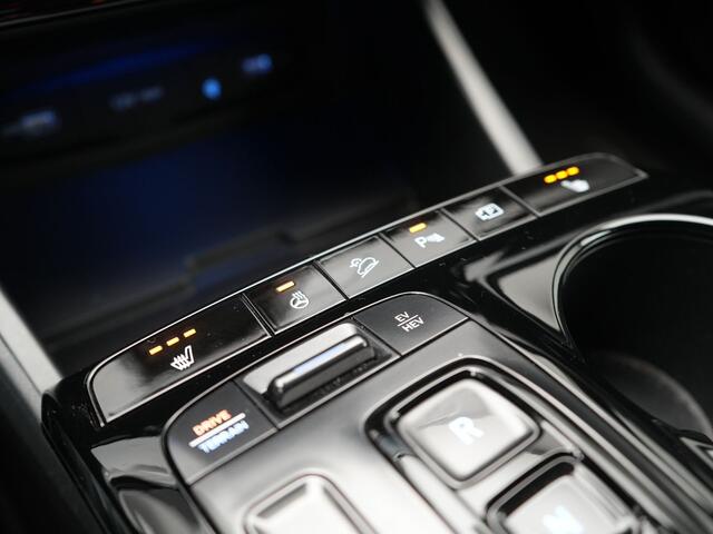Hyundai TUCSON 1.6 T-GDI N Line 4WD PHEV 265pk Dealer O.H. | Adaptive Cruise | Camera | Alcantara Sportstoelen & Stuur Verwarmd | Krell Audio | Apple Carplay | Keyless | Blis | 19"L.M | Navigatie | DAB | Plug In Hybrid |