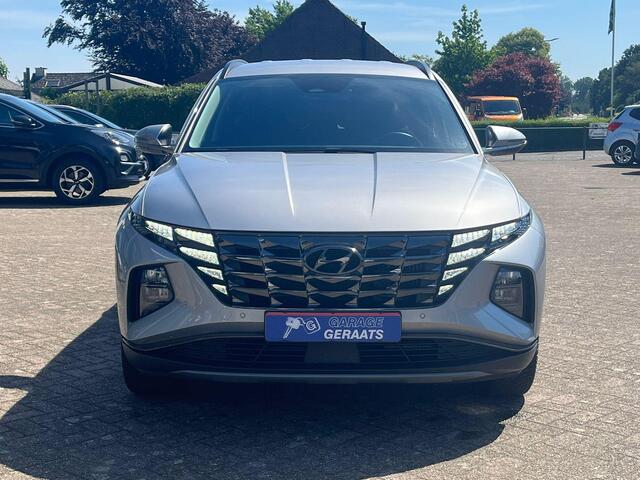 Hyundai TUCSON 1.6 T-GDI PHEV Comfort Smart 4WD l Stoelverwarming, Stuurwielverwarming, Navigatie, Adaptieve control, Elektrische kofferklep, Camera!