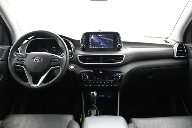 Hyundai TUCSON 1.6 T-GDI 4WD Premium | Trekhaak | 360 graden camera | Schuifdak | Navigatie | Leder