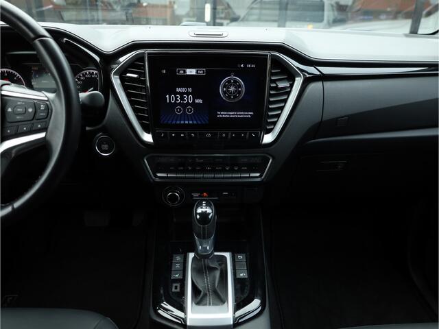 Isuzu D-MAX 1.9 Double Cab V-Cross 5 Persoons Grijs kenteken | Automaat | Trekhaak | Fabrieksgarantie | 3500 kg