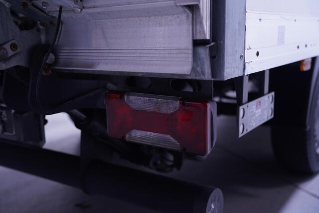 Iveco DAILY 35S16 160 pk Bakwagen met Laadklep Sörensen Airco ECC, LxBxH 420x208x216 cm Nette Auto