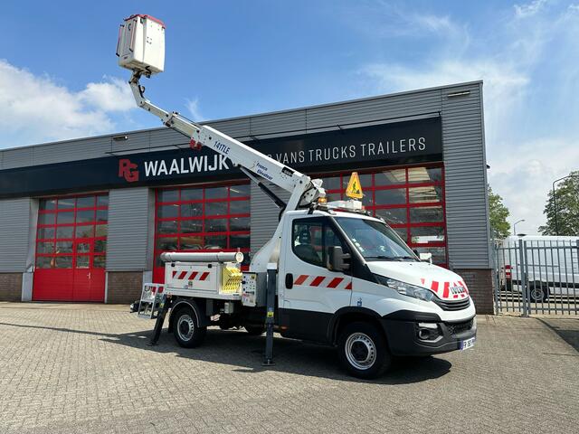 Iveco DAILY 35S14 APK 10-07-2026 14 meter, 4x stamped, 413 working hours