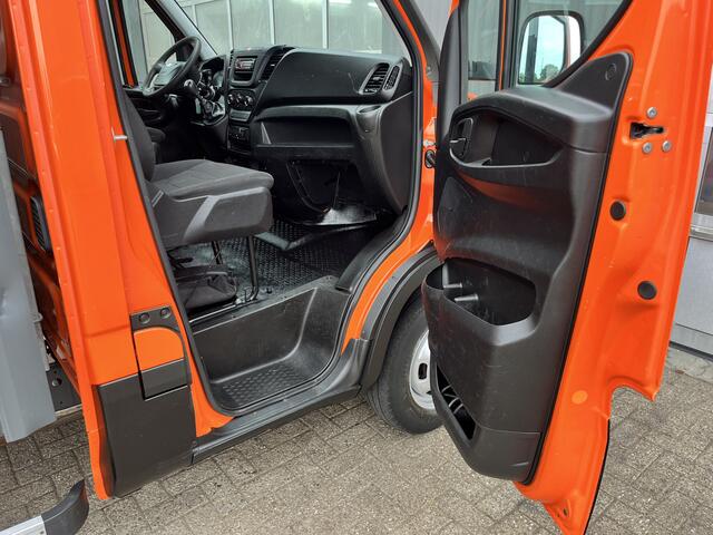 Iveco DAILY 35C15 2.3 375 Trekhaak 3500kg Laadklep 500kg Navigatie Open laadbak Pick-up Euro 5 Bpm vrij Bakwagen p-up 1e eigenaar Dealer onderhouden