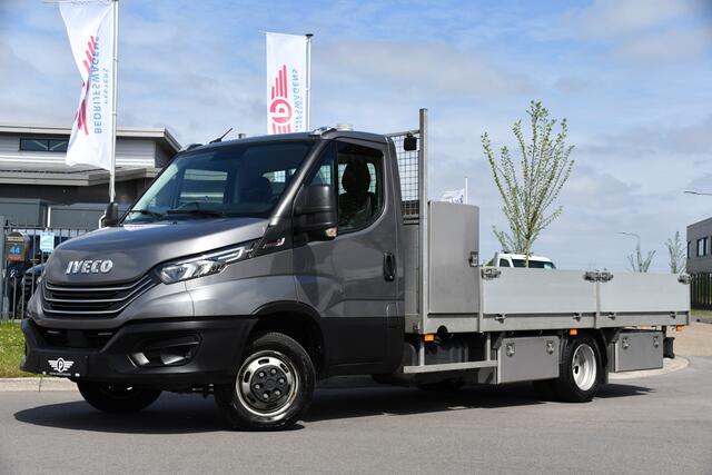 Iveco DAILY 40C18 DL L4 Openlaadbak Camera, Cruise, LED, Carplay, 180PK, 3500kg Trekhaak, Clima, Automaat, Uniek! Chassis