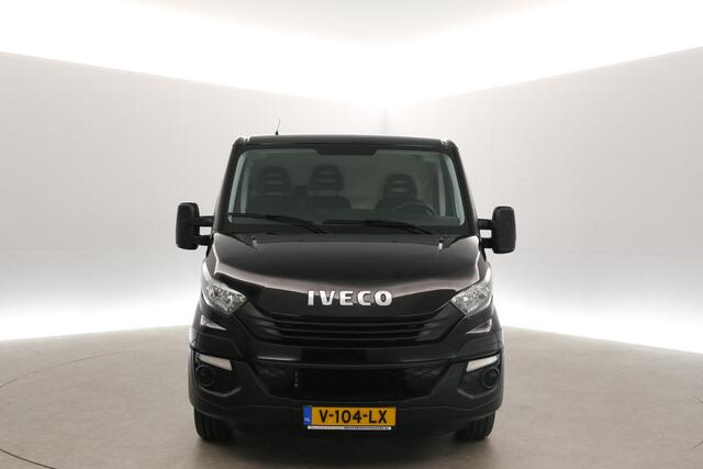 Iveco DAILY 2.3 300 L1H1 3500KG Trekgew. Trekhaak Airco 3 Persoons Elektrpakket