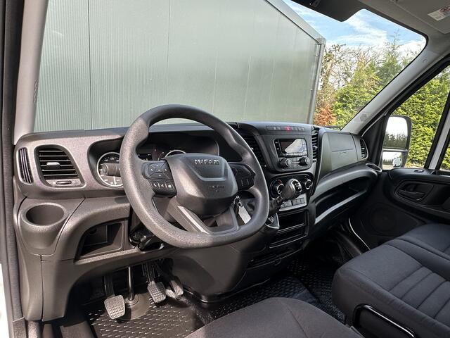 Iveco DAILY 35C16 2.3 D 157 PK / ZEER NETJES !! / HYDRAULISCHE LAADKLEP / BAKWAGEN / 65.983 KM ! / AIRCO / DUBBELLUCHT / 3-ZITS